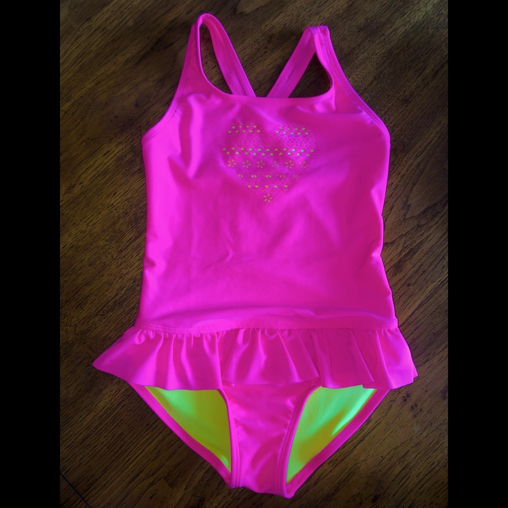 Girls Cat & Jack swimsuit size Medium